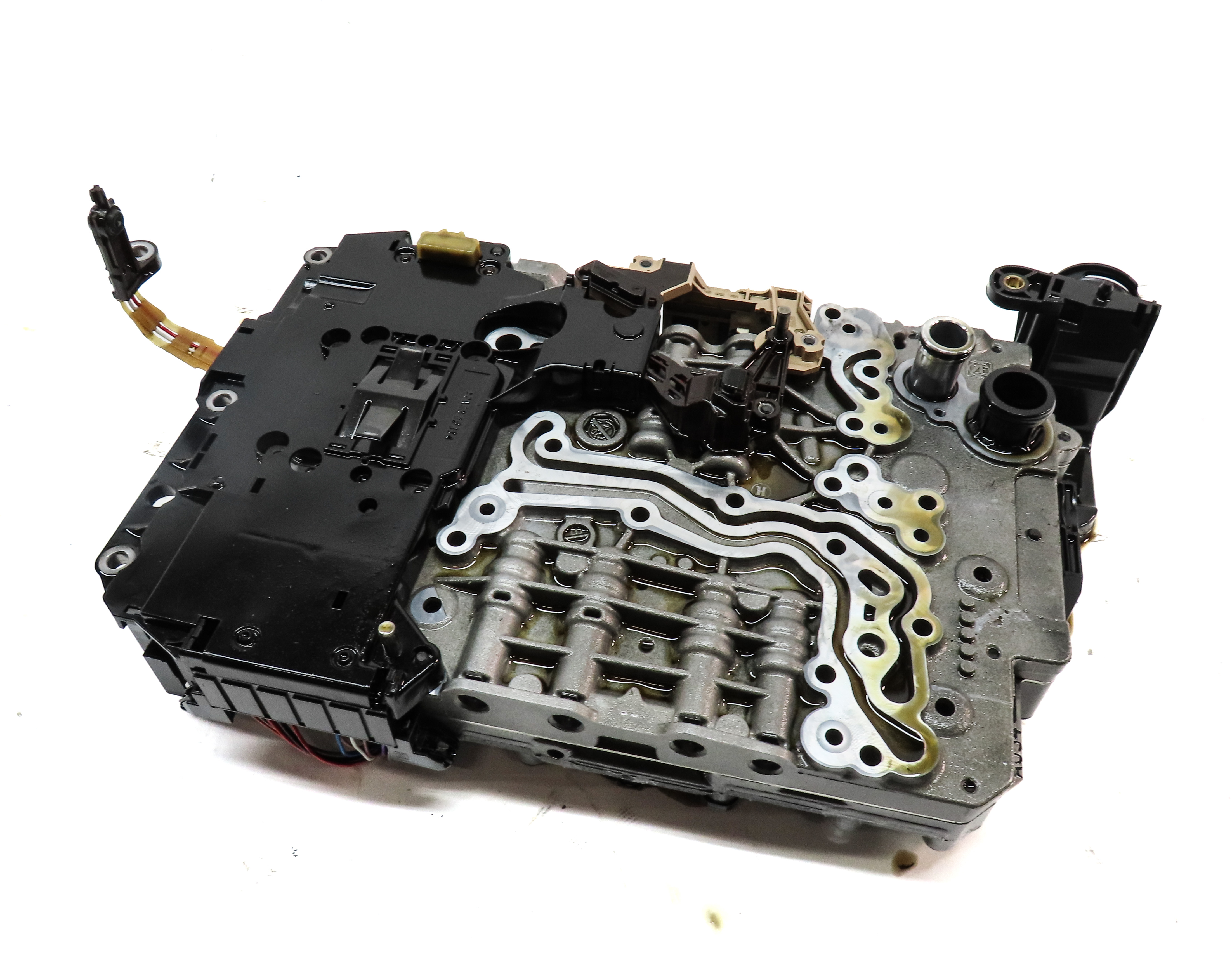 2012-2015 AUDI A6 A7 (C7 4G8) 3.0L SUPERCHARGED AWD AUTO TRANSMISSION VALVE BODY — exact item pictured